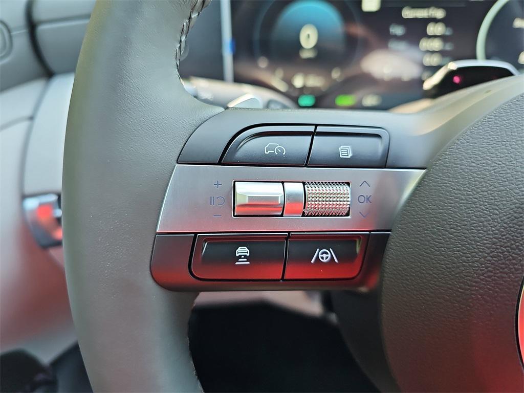 new 2025 Hyundai TUCSON Hybrid car, priced at $43,413