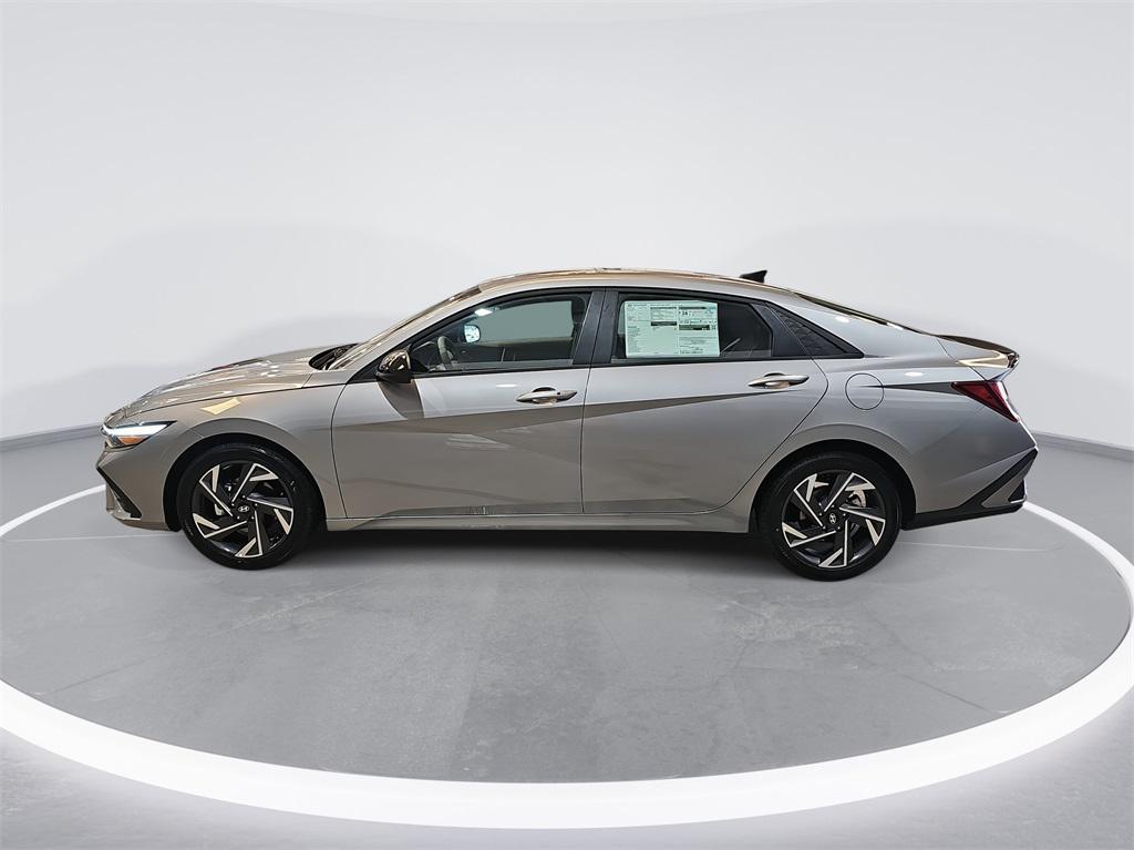 new 2025 Hyundai Elantra car, priced at $21,395