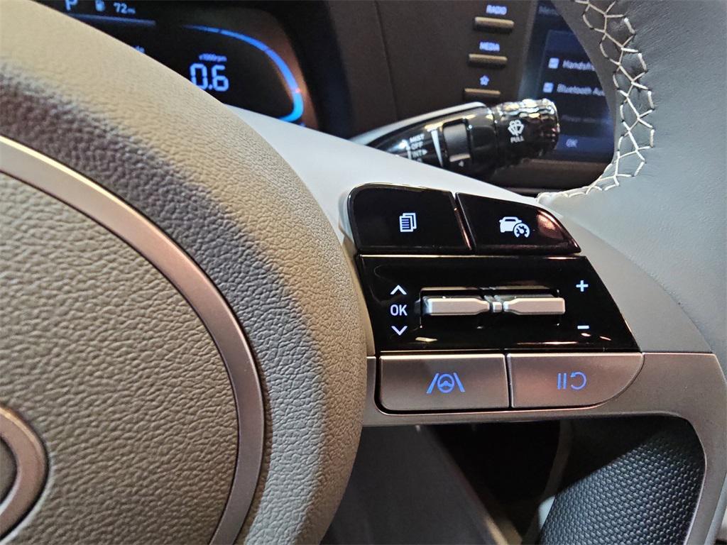 new 2025 Hyundai Elantra car, priced at $21,395