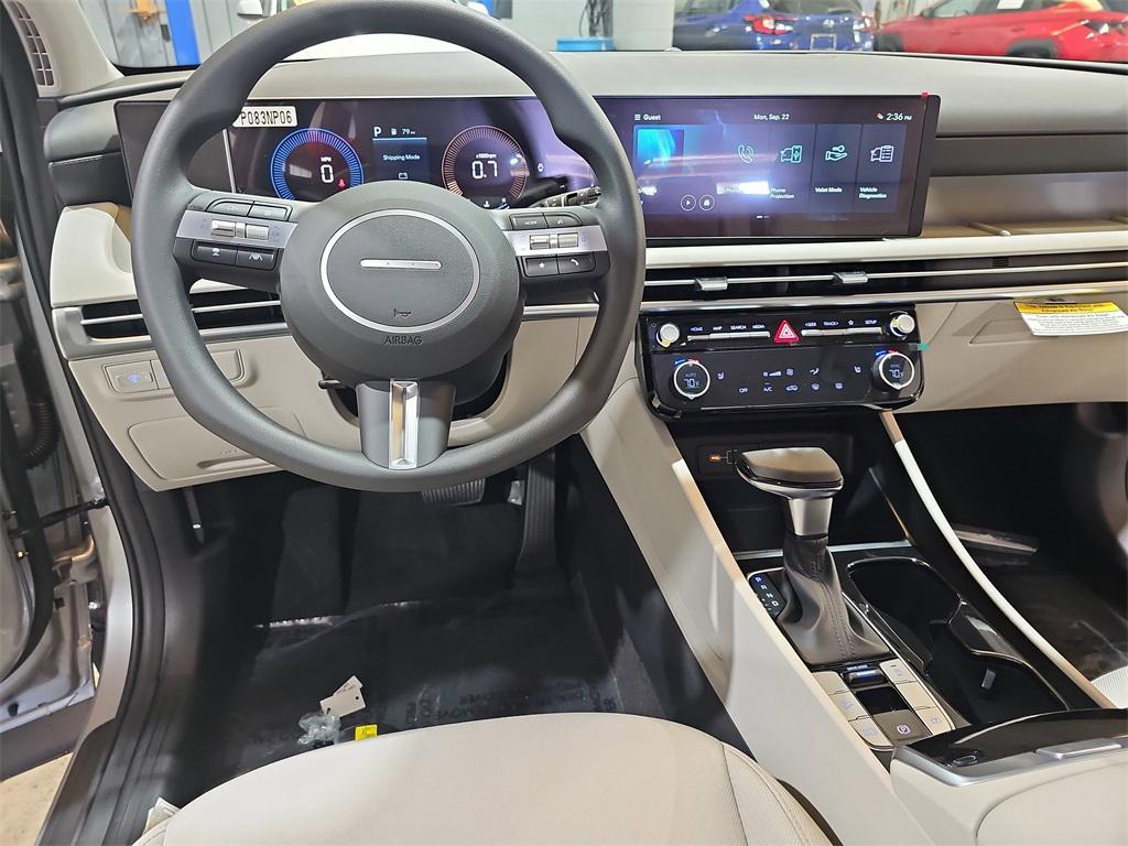 new 2026 Hyundai Tucson car, priced at $29,275