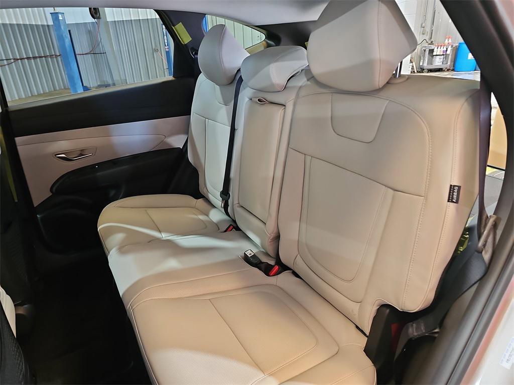 new 2026 Hyundai TUCSON Hybrid car, priced at $33,377