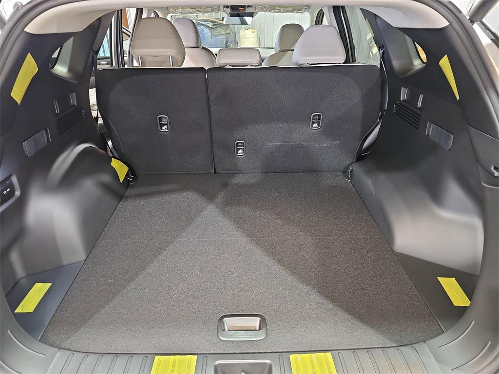 new 2026 Hyundai TUCSON Hybrid car, priced at $33,377