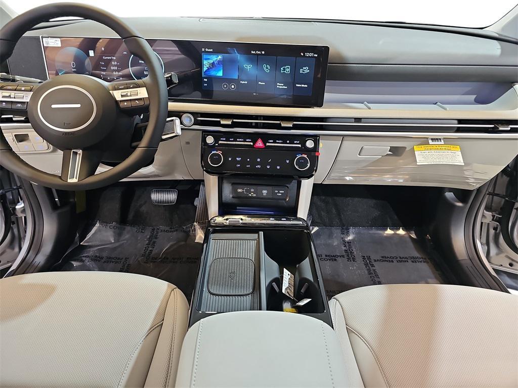 new 2026 Hyundai TUCSON Hybrid car, priced at $33,377