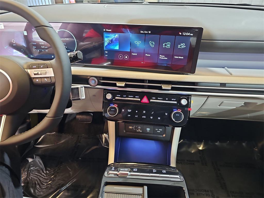 new 2026 Hyundai TUCSON Hybrid car, priced at $33,377