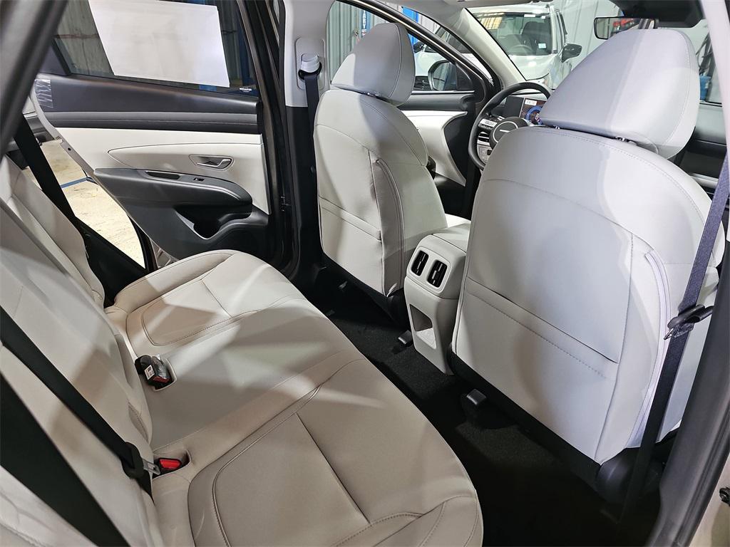 new 2026 Hyundai TUCSON Hybrid car, priced at $32,162