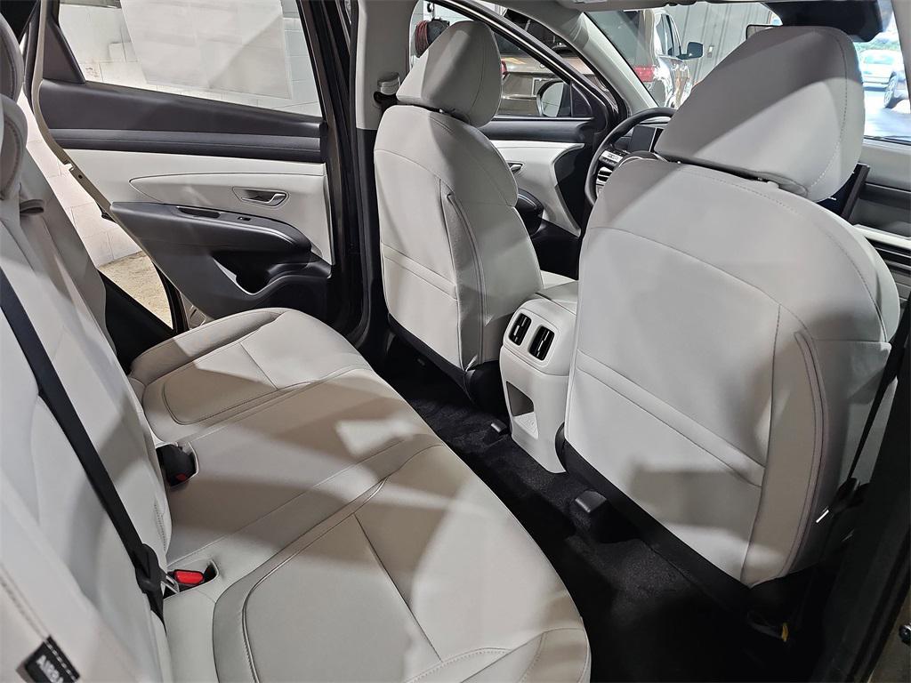 new 2026 Hyundai TUCSON Hybrid car, priced at $30,491