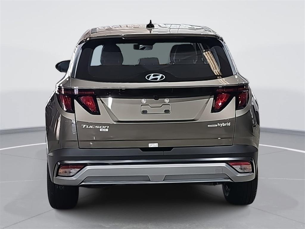 new 2026 Hyundai TUCSON Hybrid car, priced at $30,491