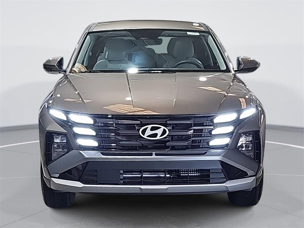 new 2026 Hyundai TUCSON Hybrid car, priced at $30,491