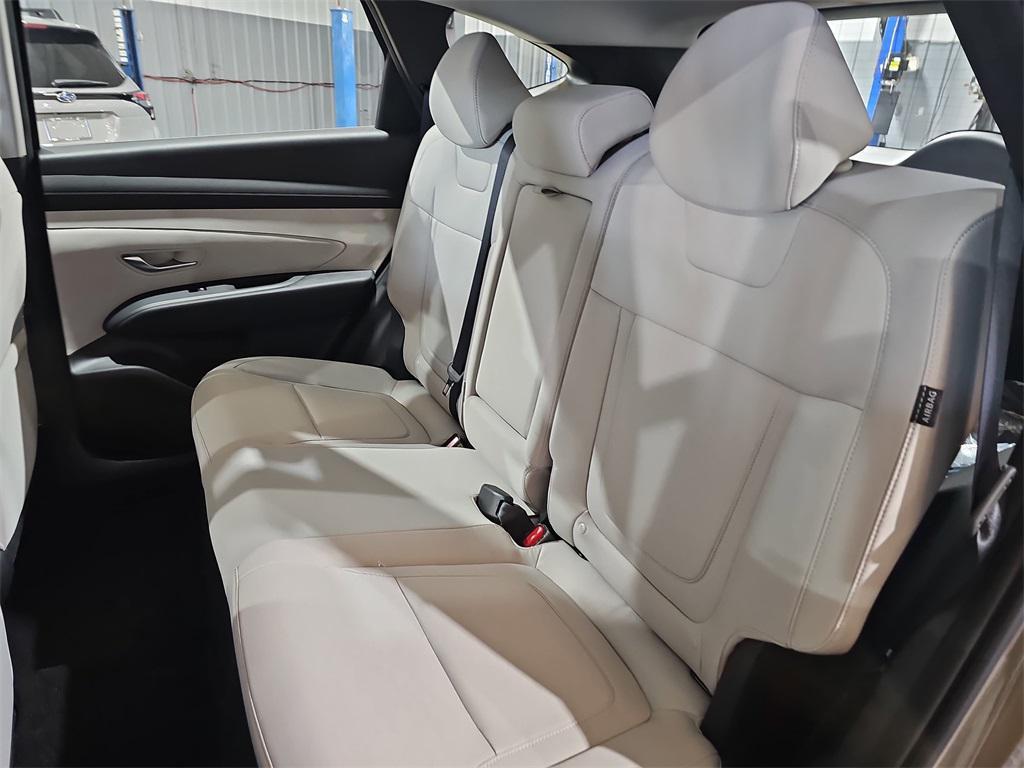 new 2026 Hyundai TUCSON Hybrid car, priced at $30,491
