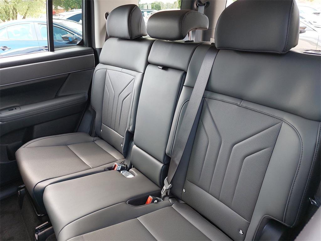 new 2026 Hyundai Santa Fe car, priced at $37,871