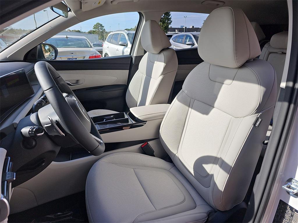 new 2026 Hyundai TUCSON Hybrid car, priced at $35,166