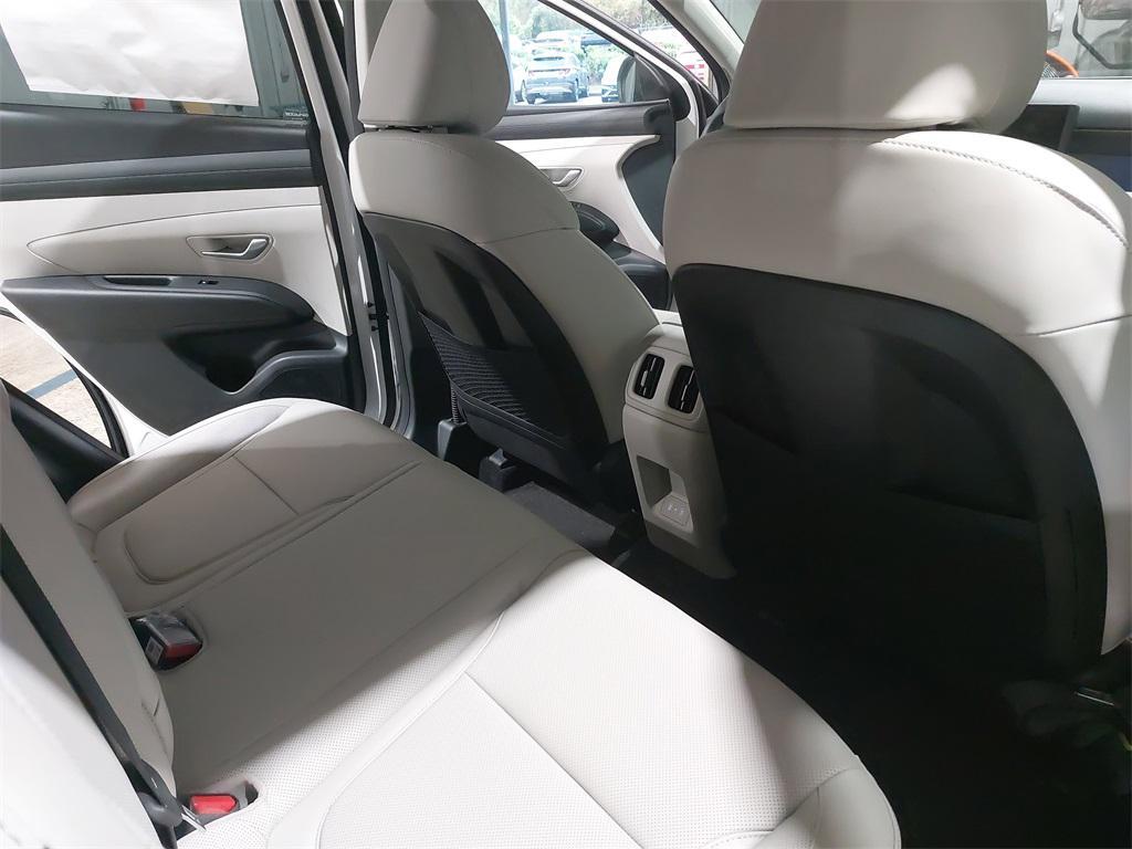 new 2026 Hyundai TUCSON Hybrid car, priced at $33,989