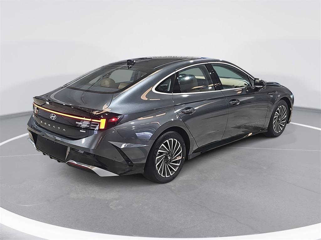 new 2026 Hyundai Sonata Hybrid car, priced at $38,656