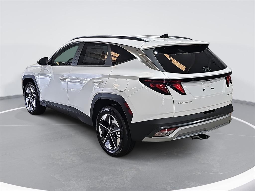 new 2026 Hyundai TUCSON Hybrid car, priced at $32,945