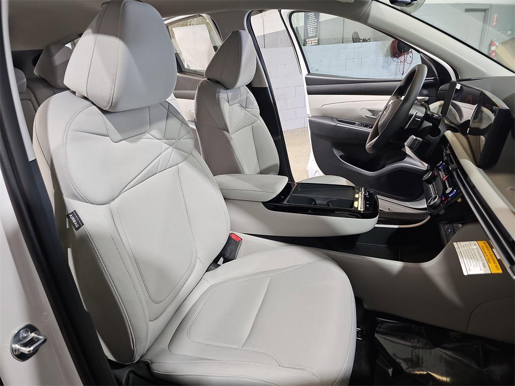 new 2026 Hyundai TUCSON Hybrid car, priced at $32,945