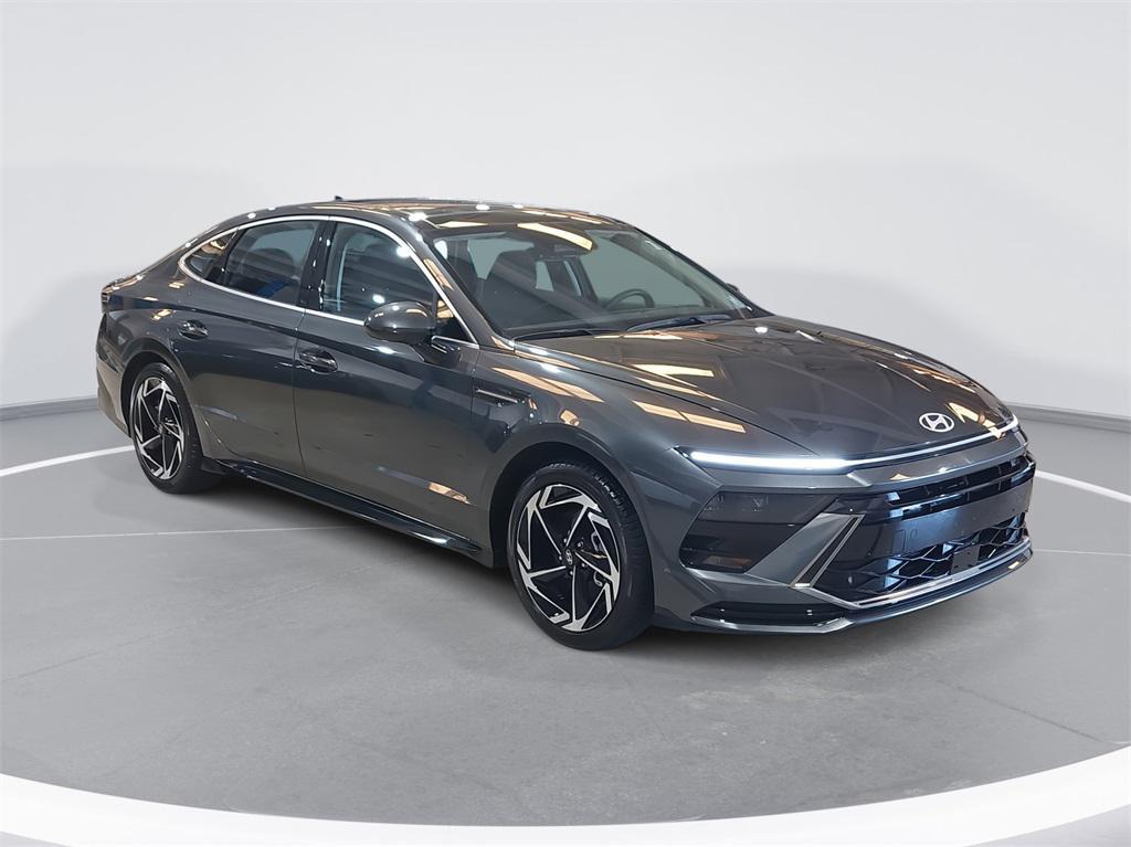 used 2024 Hyundai Sonata car, priced at $25,998
