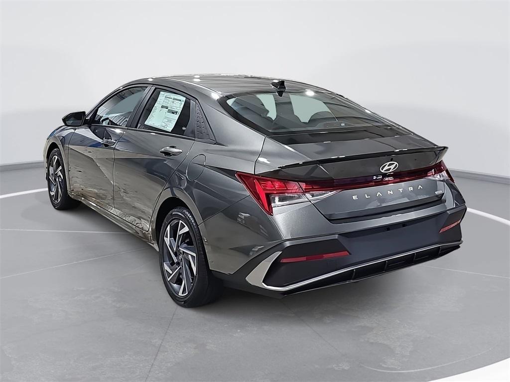 new 2025 Hyundai ELANTRA HEV car, priced at $23,731