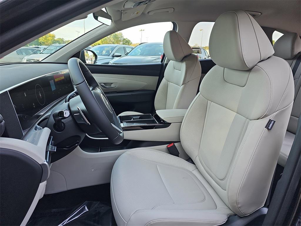 new 2026 Hyundai TUCSON Hybrid car, priced at $33,503