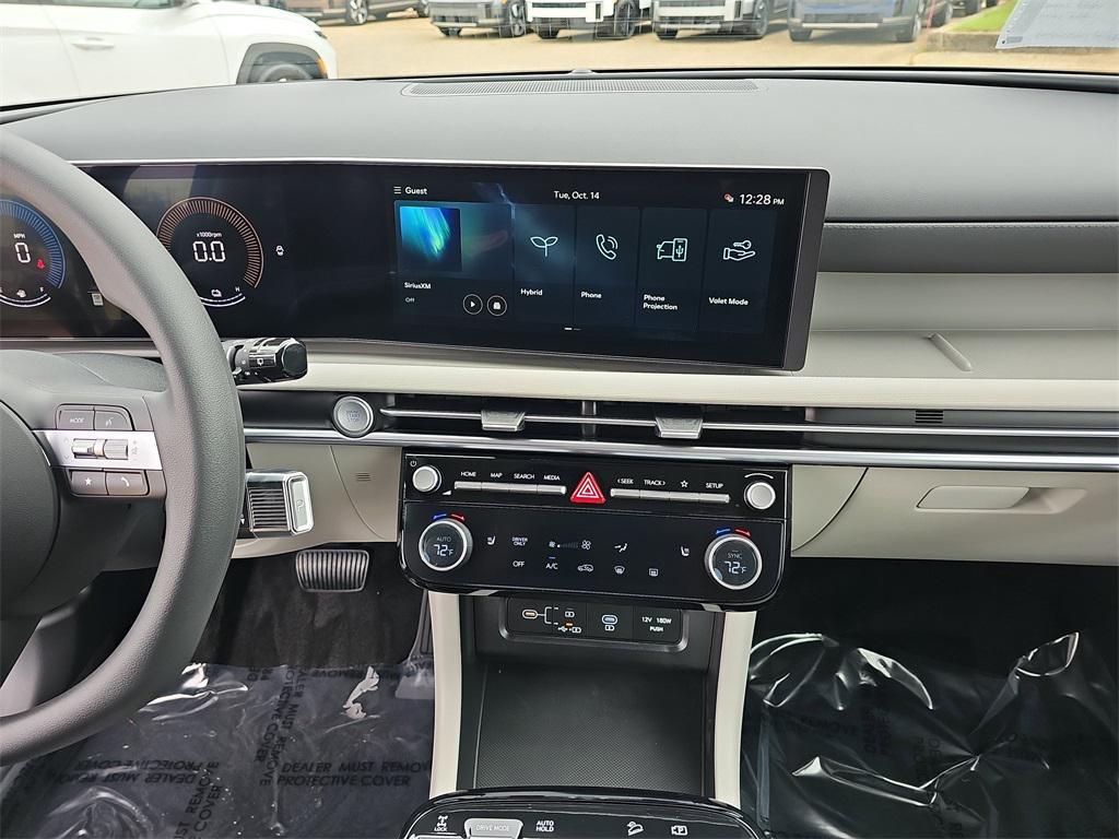 new 2026 Hyundai TUCSON Hybrid car, priced at $32,419