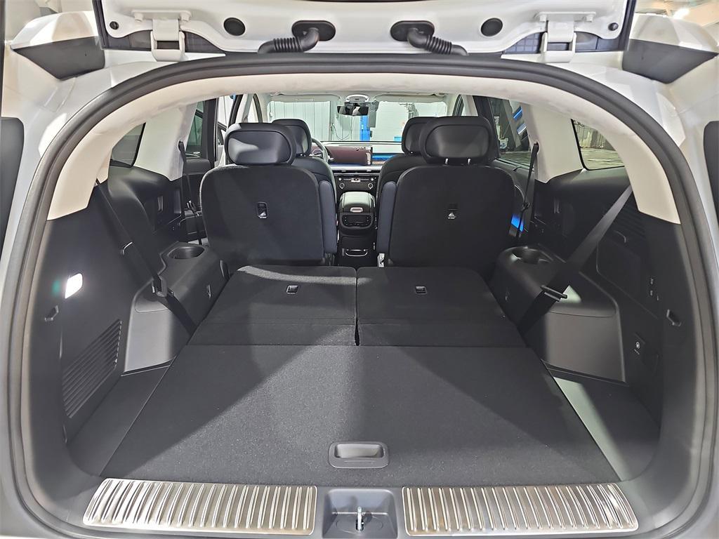 new 2026 Hyundai IONIQ 9 car, priced at $72,581