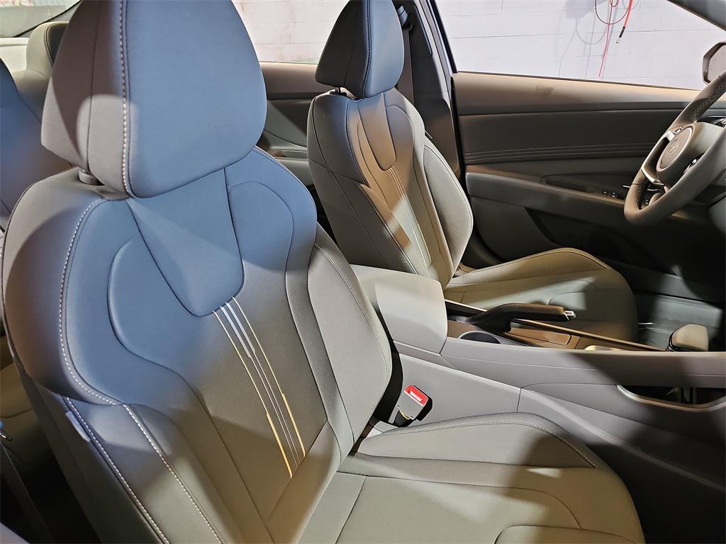 new 2025 Hyundai Elantra car, priced at $21,899
