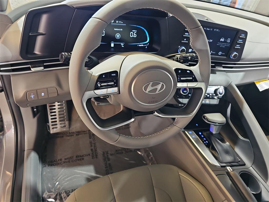 new 2025 Hyundai Elantra car, priced at $21,899