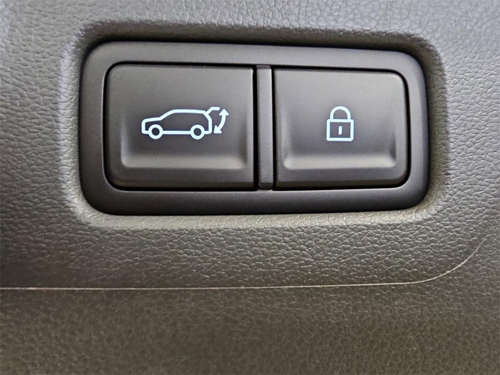 new 2026 Hyundai SANTA FE HEV car, priced at $45,064