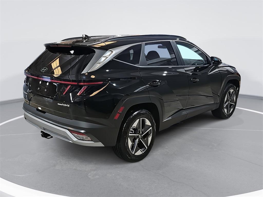 new 2026 Hyundai TUCSON Hybrid car, priced at $33,436
