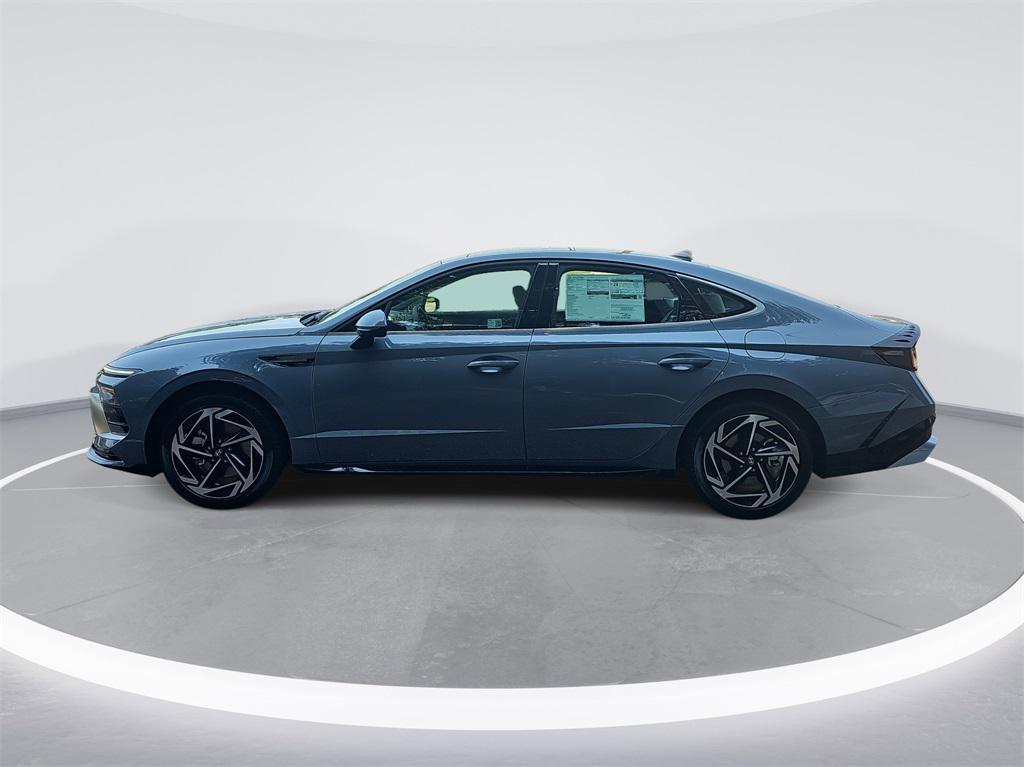 new 2025 Hyundai Sonata car, priced at $32,855