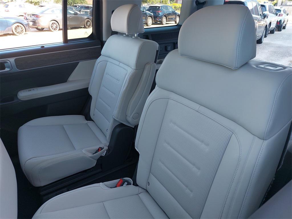 new 2026 Hyundai SANTA FE HEV car, priced at $47,151