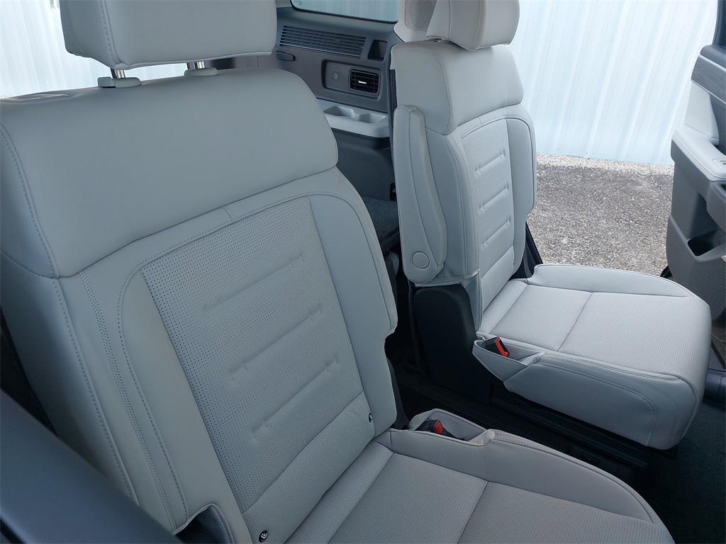 new 2026 Hyundai SANTA FE HEV car, priced at $47,151