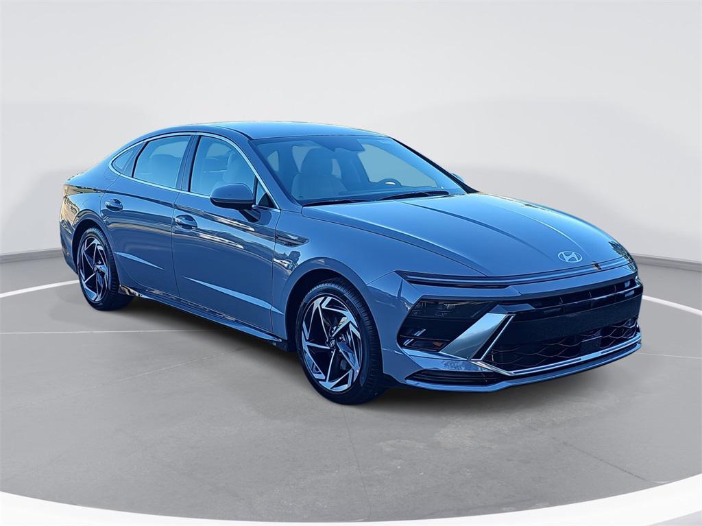 new 2026 Hyundai Sonata car, priced at $29,147