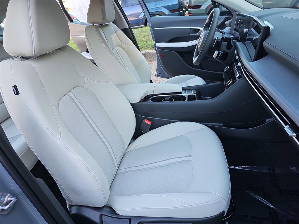 new 2026 Hyundai Sonata car, priced at $29,147