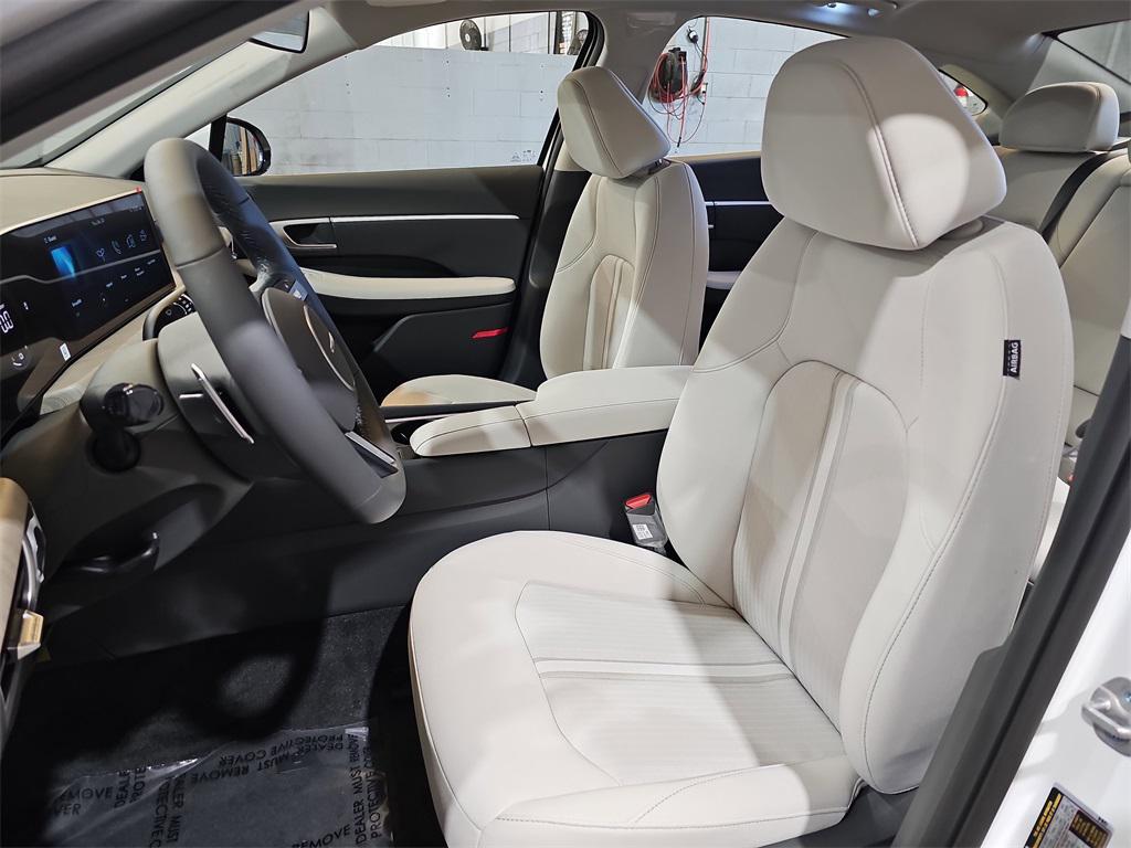 new 2026 Hyundai Sonata Hybrid car, priced at $33,531