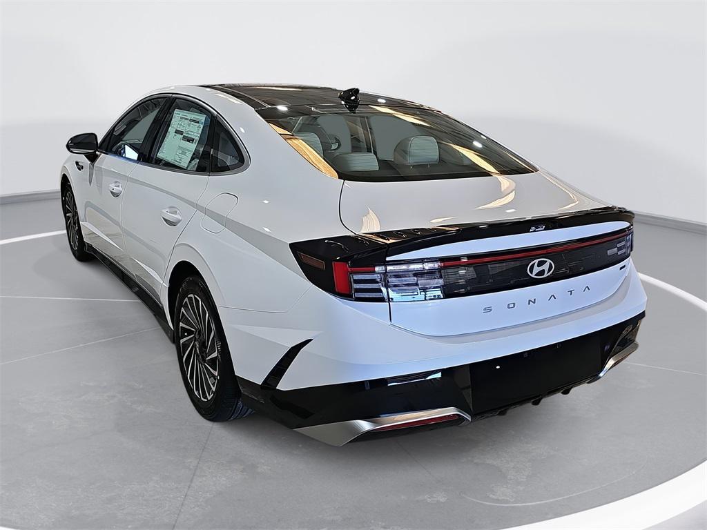 new 2026 Hyundai Sonata Hybrid car, priced at $33,531