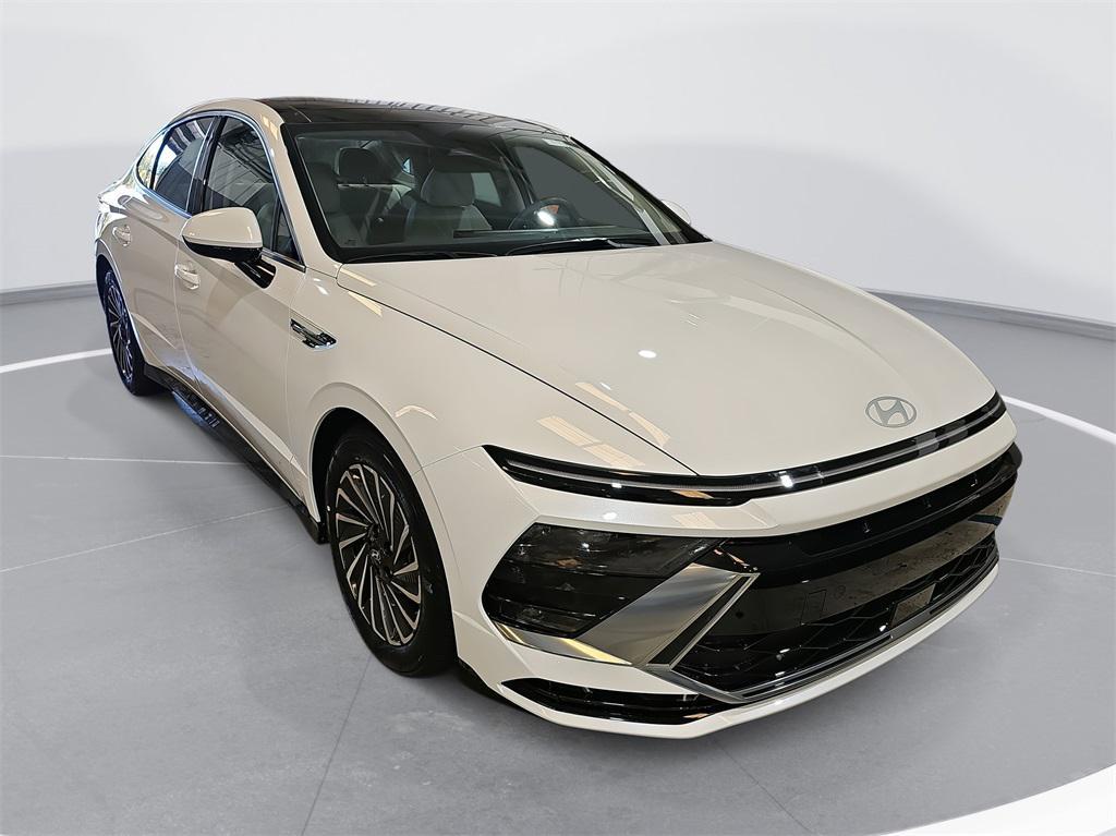 new 2026 Hyundai Sonata Hybrid car, priced at $33,531