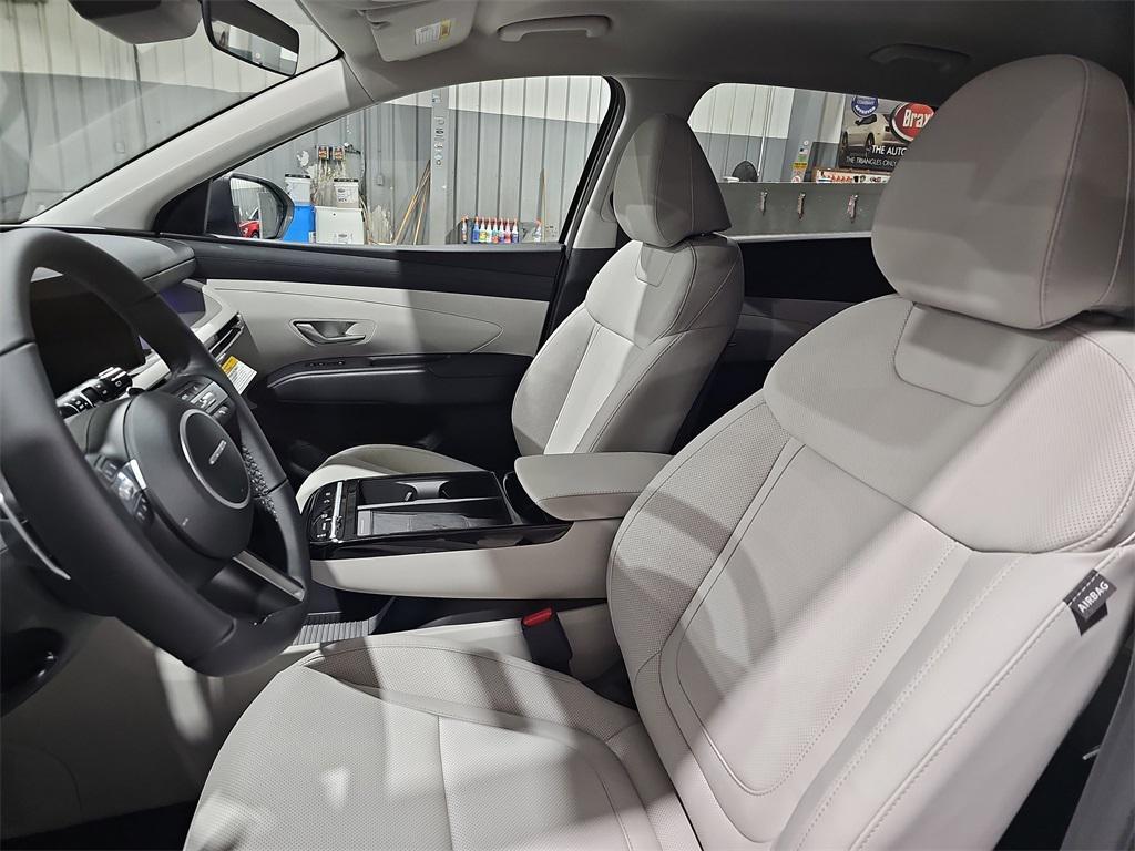 new 2026 Hyundai TUCSON Hybrid car, priced at $33,166