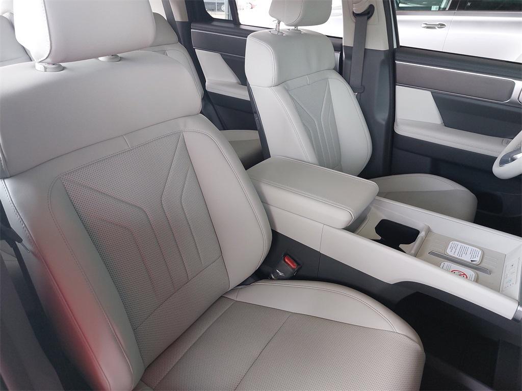 new 2026 Hyundai Santa Fe car, priced at $37,871