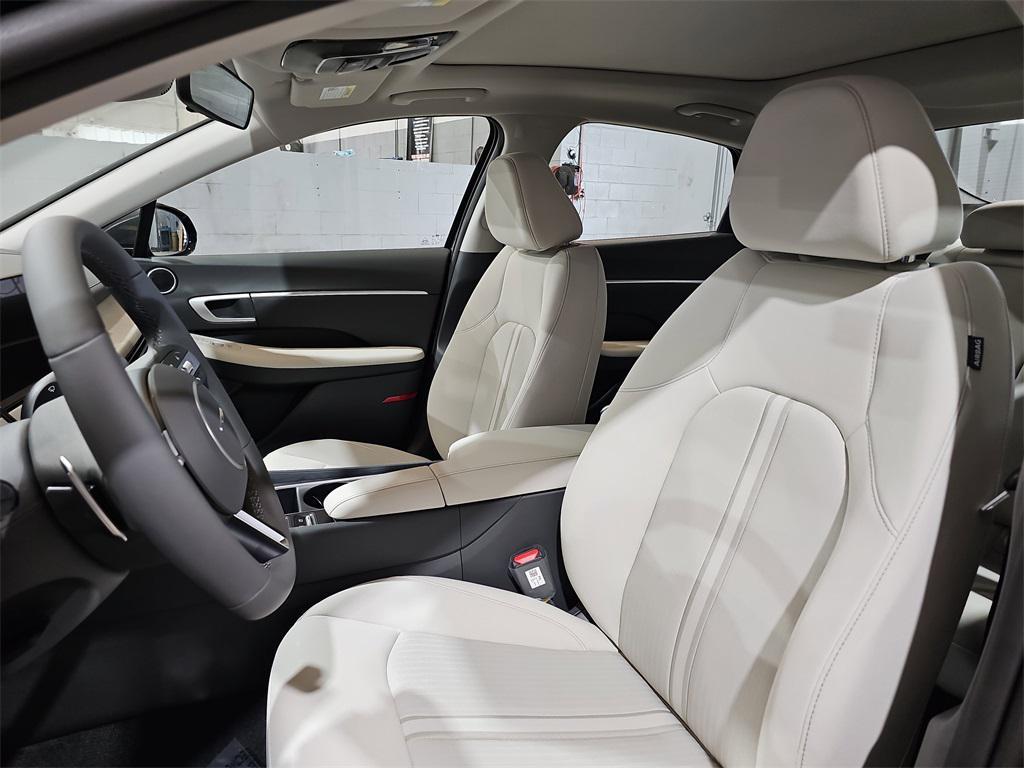 new 2026 Hyundai Sonata Hybrid car, priced at $33,050