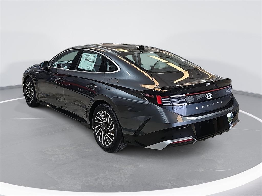 new 2026 Hyundai Sonata Hybrid car, priced at $33,050