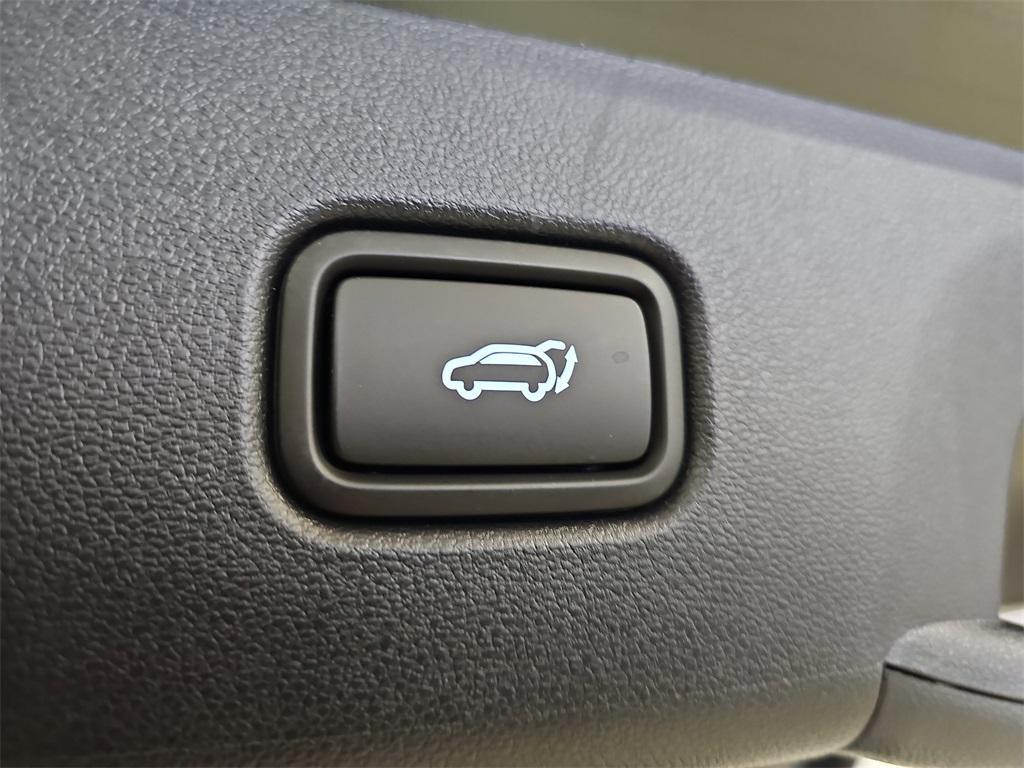 new 2026 Hyundai Tucson car, priced at $29,275