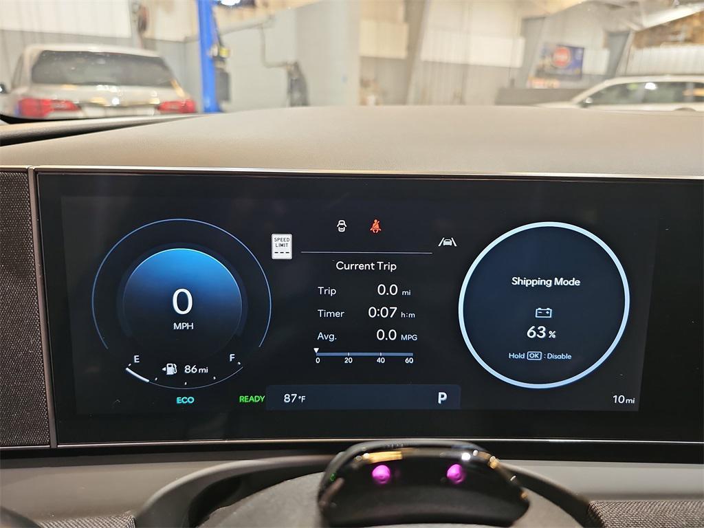 new 2025 Hyundai TUCSON Hybrid car, priced at $40,740