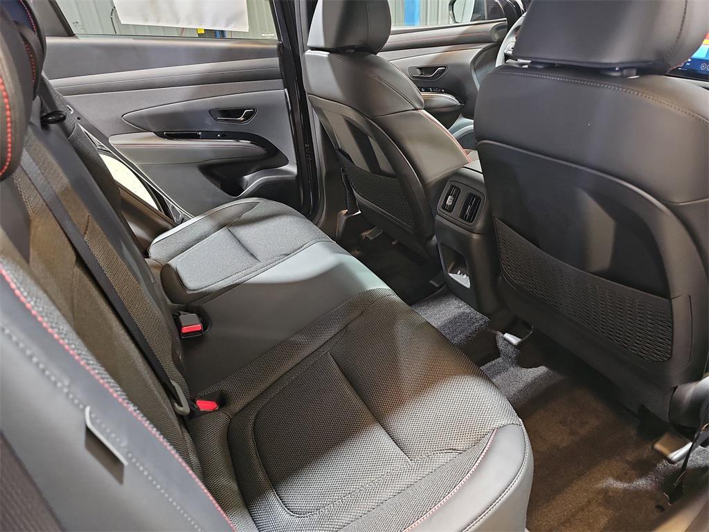 new 2025 Hyundai TUCSON Hybrid car, priced at $40,740