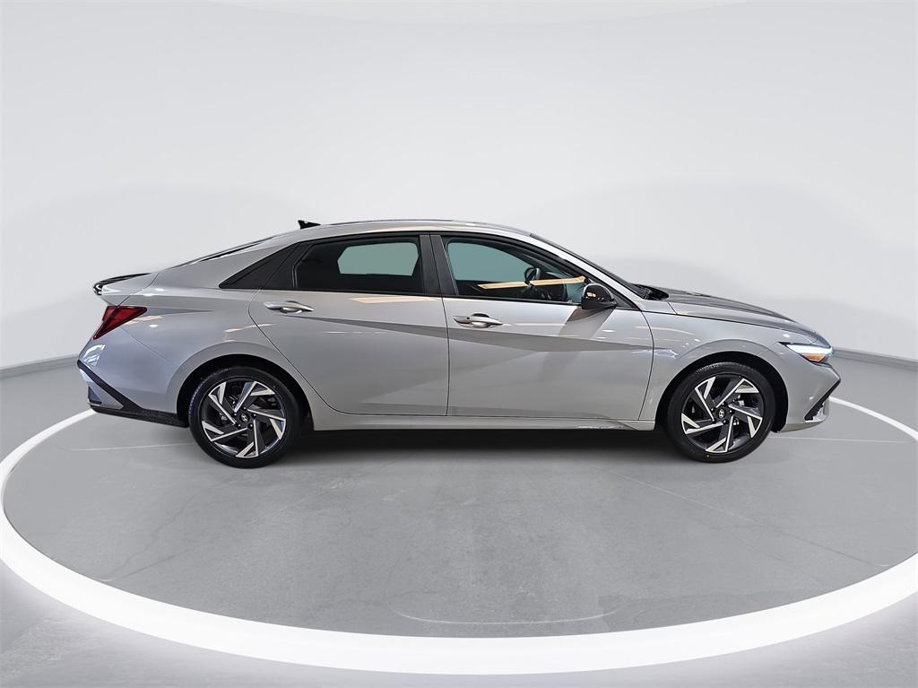 new 2025 Hyundai Elantra car, priced at $21,369