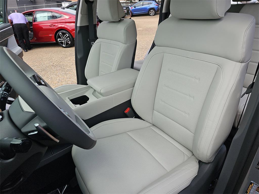 new 2026 Hyundai SANTA FE HEV car, priced at $47,151