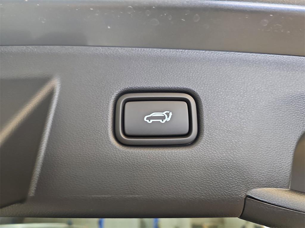 new 2026 Hyundai TUCSON Hybrid car, priced at $37,350