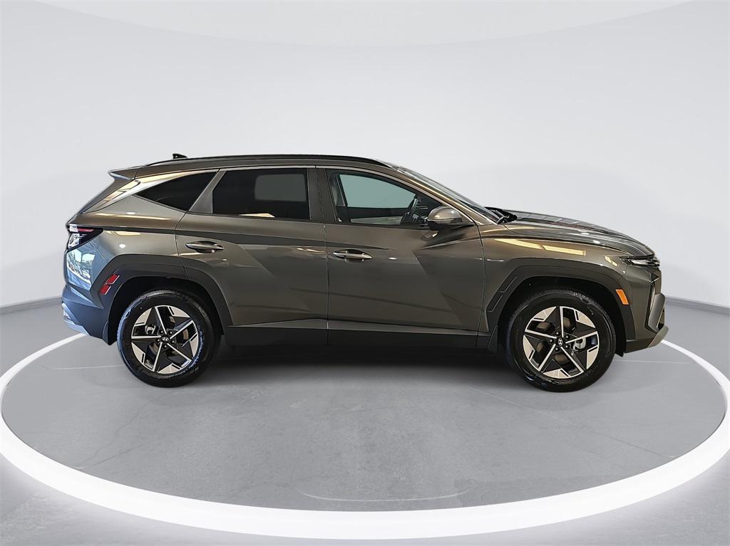 new 2026 Hyundai TUCSON Hybrid car, priced at $37,350
