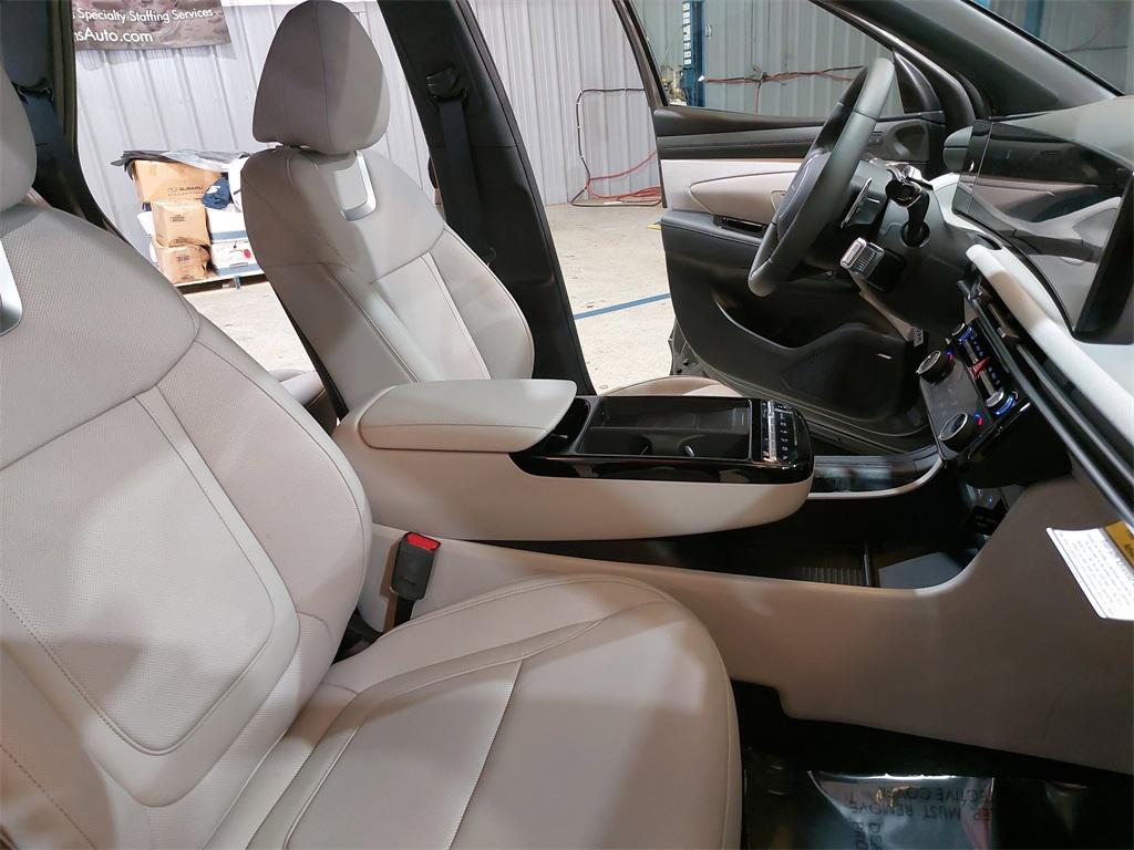 new 2025 Hyundai Tucson car, priced at $35,034