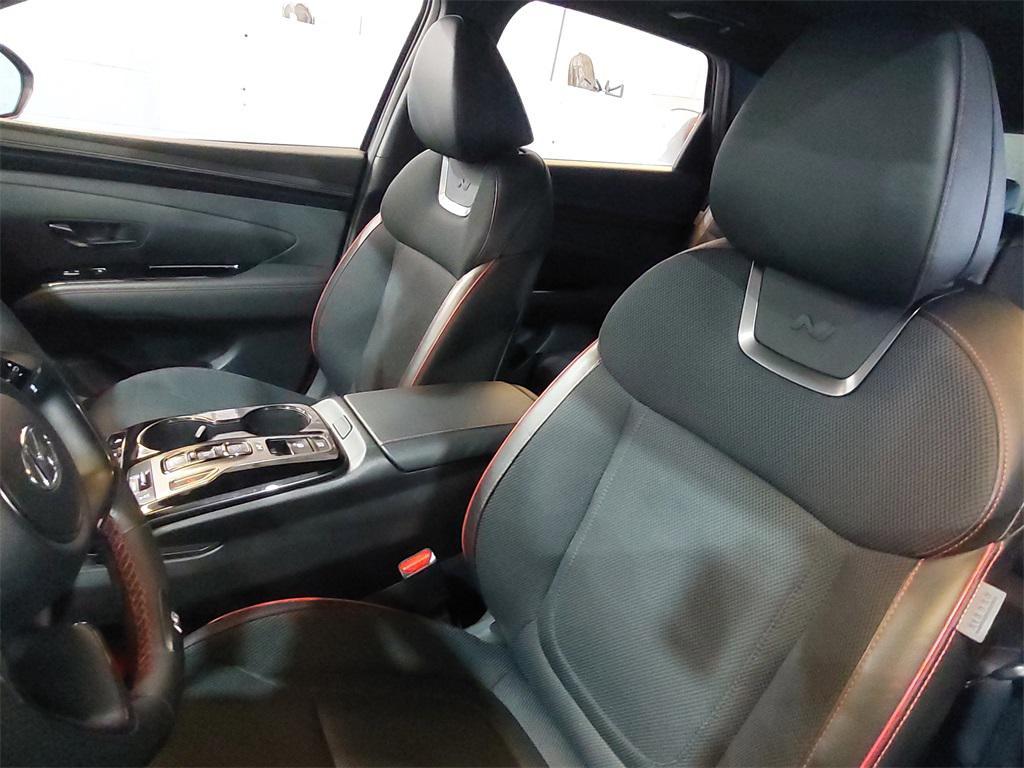 used 2024 Hyundai TUCSON Hybrid car, priced at $27,922