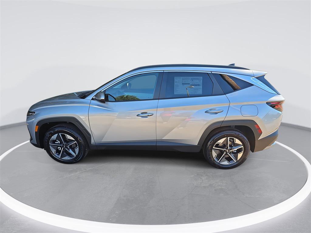 new 2026 Hyundai TUCSON Hybrid car, priced at $32,263